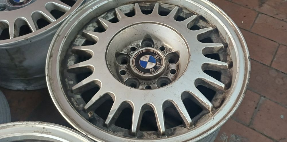 Jantes 15 BMW 5x120 Bottle Cap Style 2