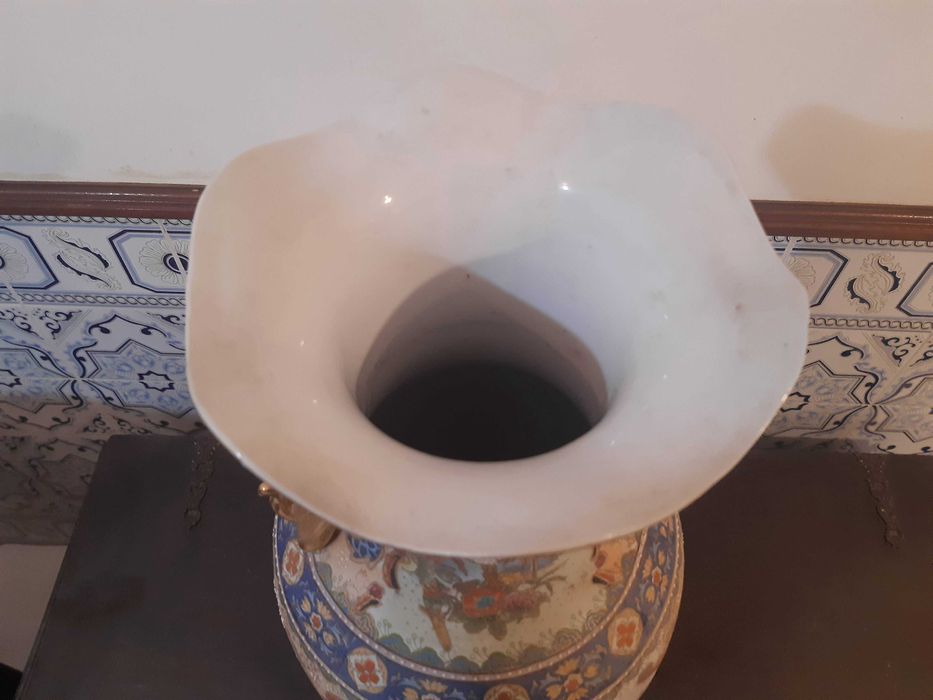 Jarrao porcelana chinesa, altura 60cm, pintado à mão, como novo