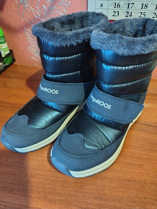 Ботинки зимние 35 размер