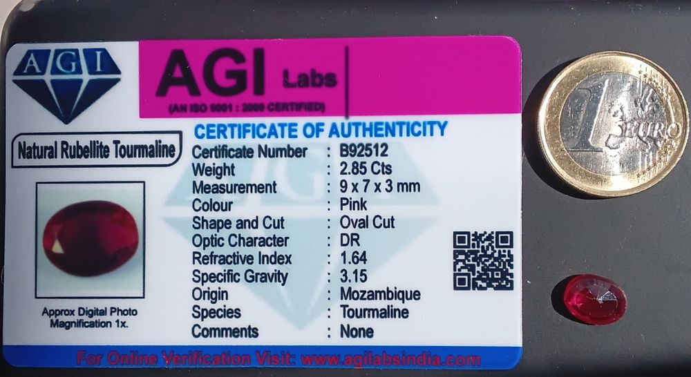 ** Turmalina Rubelite Rosada Natural Moçambique 2.85 ct Certificada