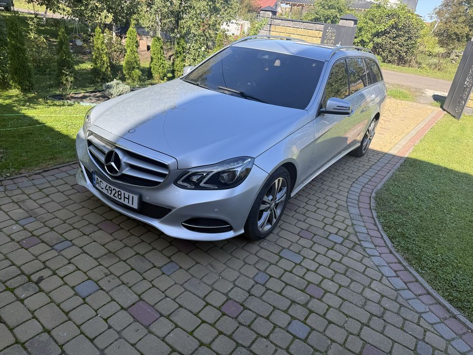 Мерседес Е 220 2015 рік