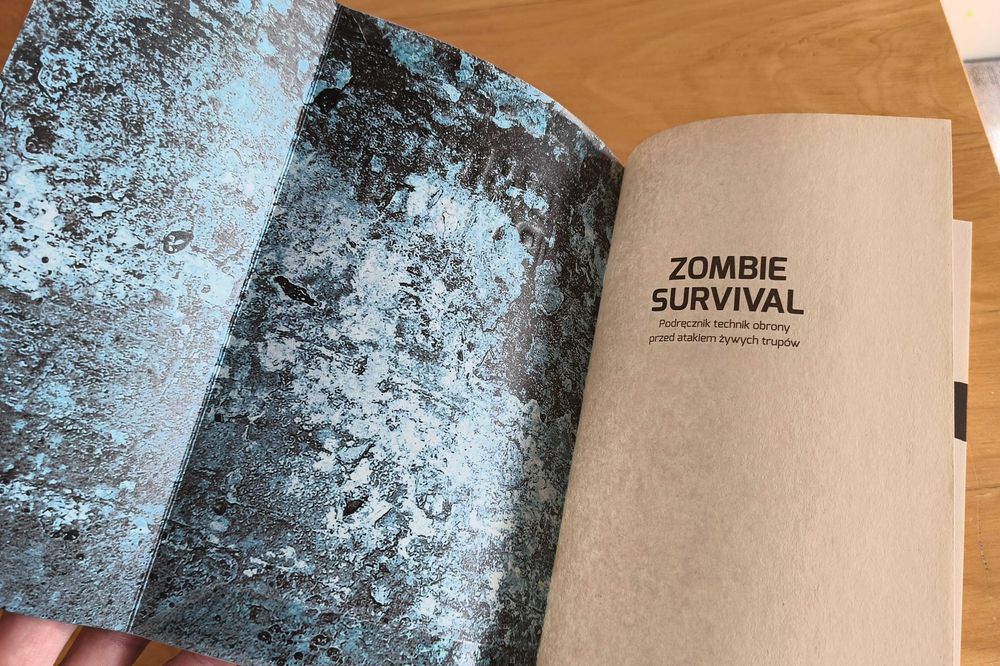 Książka Zombie Survival