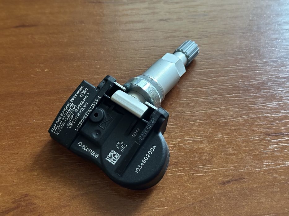 Датчик давления в шинах TPMS Tesla Model Y, Model 3