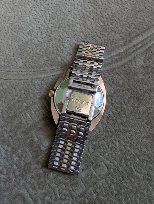 Часи Rado Balboa