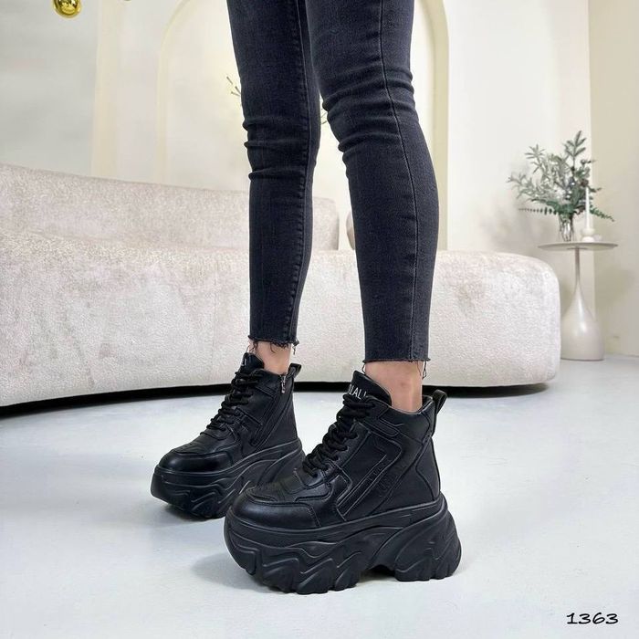 Кроссовки зимние на платформе черные и беж легусенькие