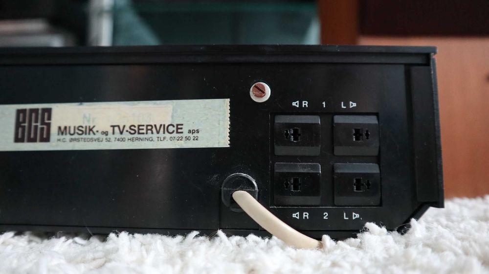 Ресивер BANG  OLUFSEN BEOMASTER  1100 Дания 1975 год