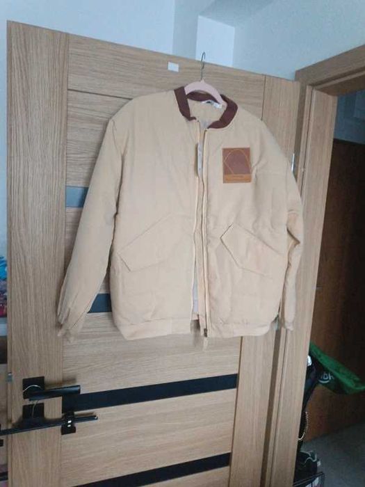 Kremowa Bomberka męska