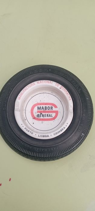 Cinzeiro.  Mabor