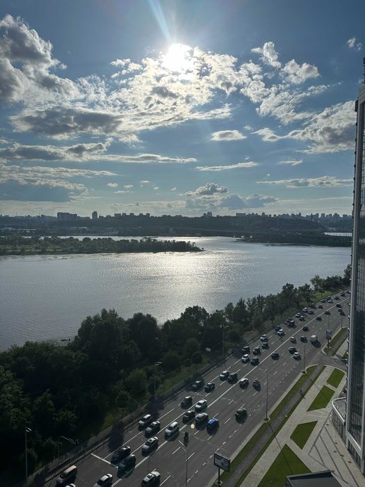 ТОП-вид на Дніпро! 2-к квартира в ЖК «Берег Дніпра». Власник. Податок з продажу оплачую повністю.