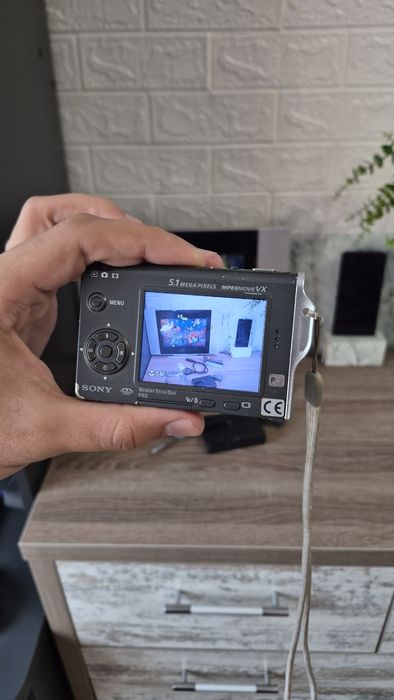 Цифровая Мыльница Sony Cyber-shot DSC-T7. (Мильниця) Цифровий фотоапарат. Повний комплект.