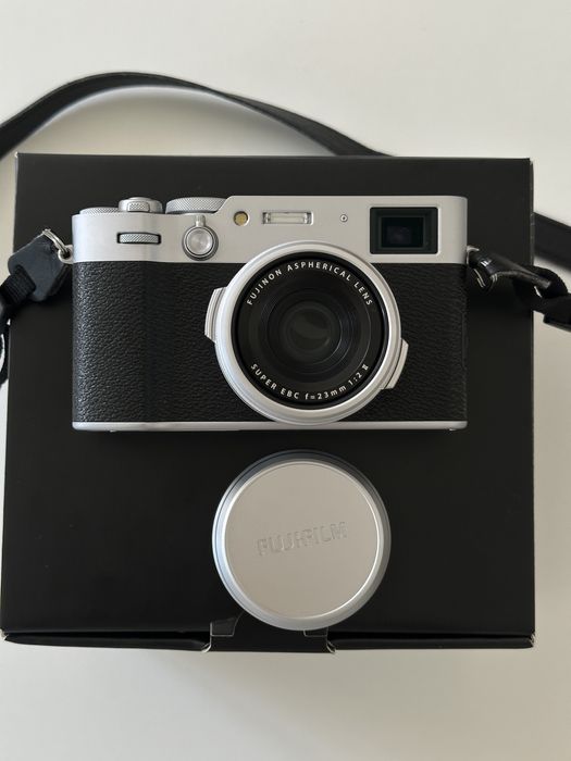 Фотокамера Fujifilm x-100vi silver+ гарантія