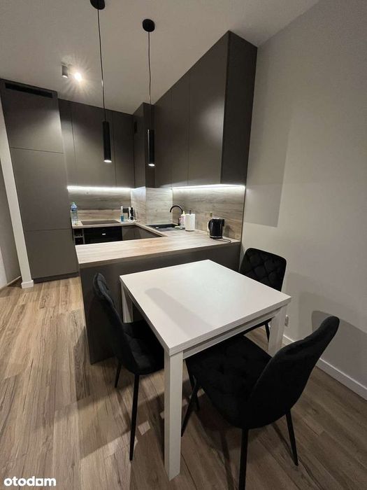 Nowe mieszkanie w centrum, wysoki standard, klimatyzacja, 40m kw. - Widok 3