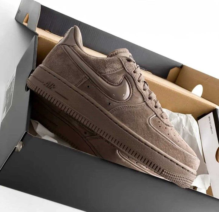 Нові NIKE AIR FORCE 07 mink brown жіночі найк
