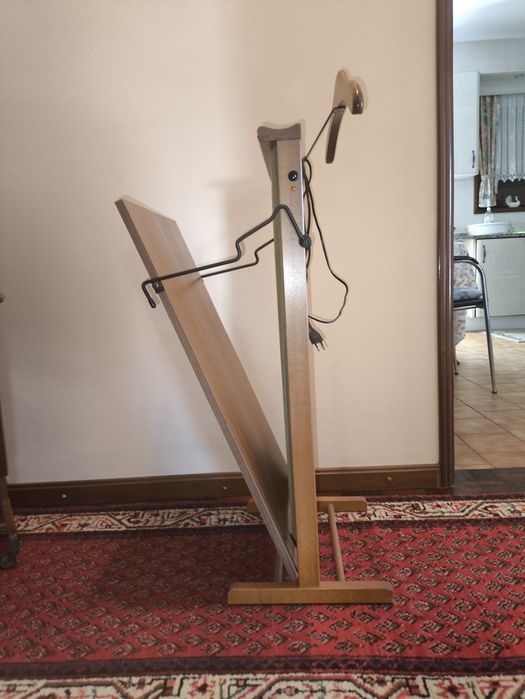 Prensa Elétrica para Calças Union Pressboy Pressomatic Valet