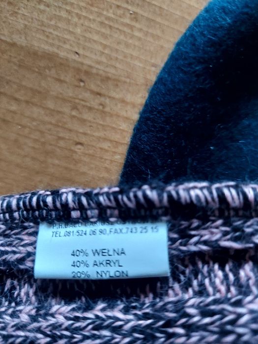 Daco uniwersalna, nowa i wygodna czapka z wełny