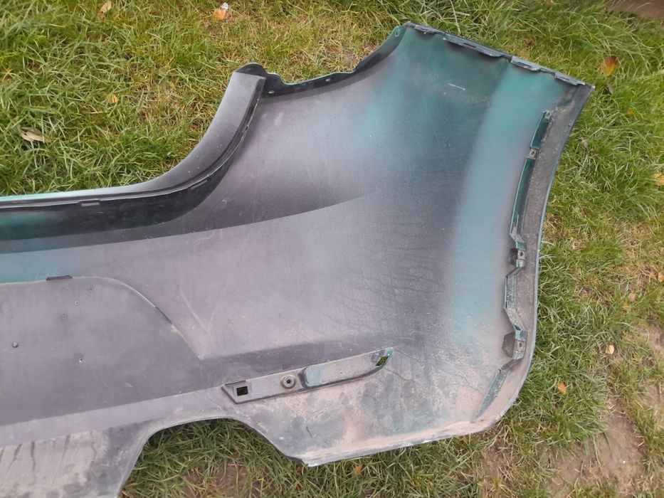 Задній бампер на сеат леон 2 ,05-12рік