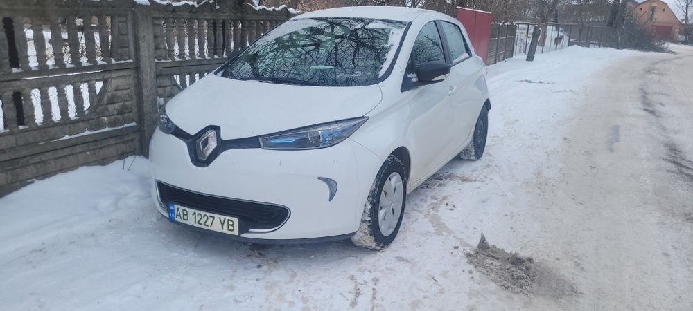 Продам Renault zoe