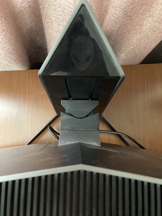 Монітор:Alienvare