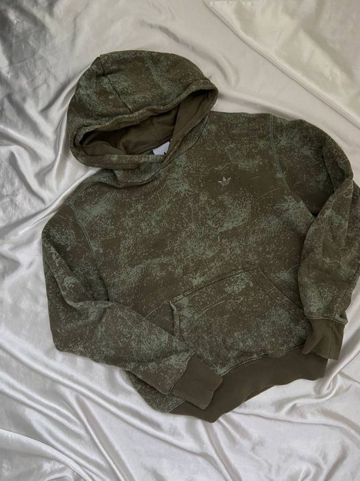 Обємне худі adidas