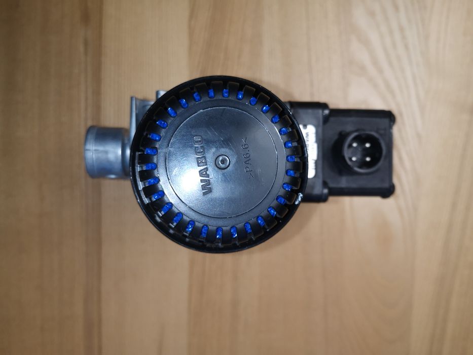 Man TGA TGS TGX zawór poziomowania, 81.25902- ECAS WABCO