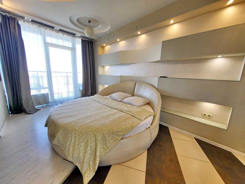 ЛЮКС в ЖК Мост Сити, вид на реку, 2к, ванна, центр. Новый дом. Балкон.