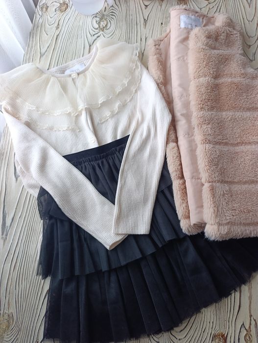 Одяг Zara 140 кардиган спідниця жилетка спідниця широти