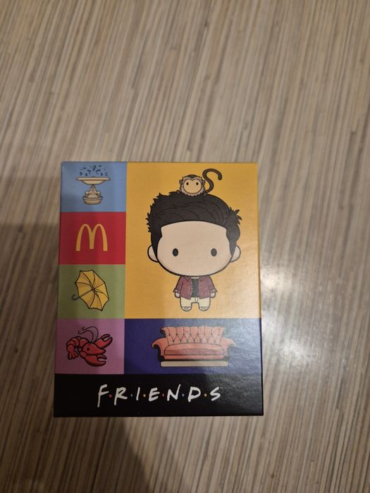 Фигурка Росс из McDonald's