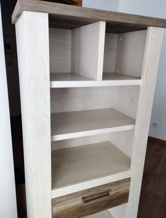 Conjunto Vitrine dupla 2 portas + Estante VERONA (Conforama)