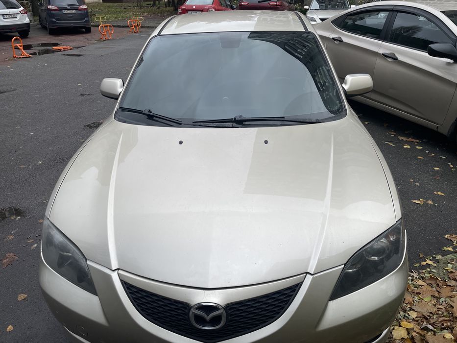 Продам Мазду 3 /2005 року