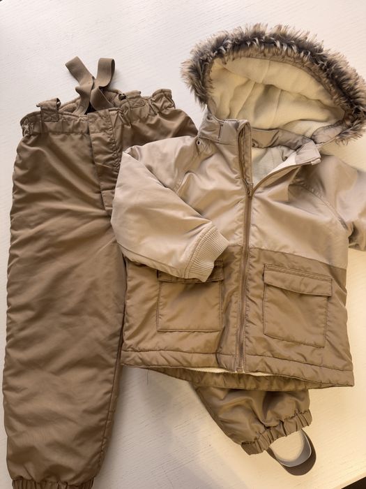 Комбінезон та куртка НМ