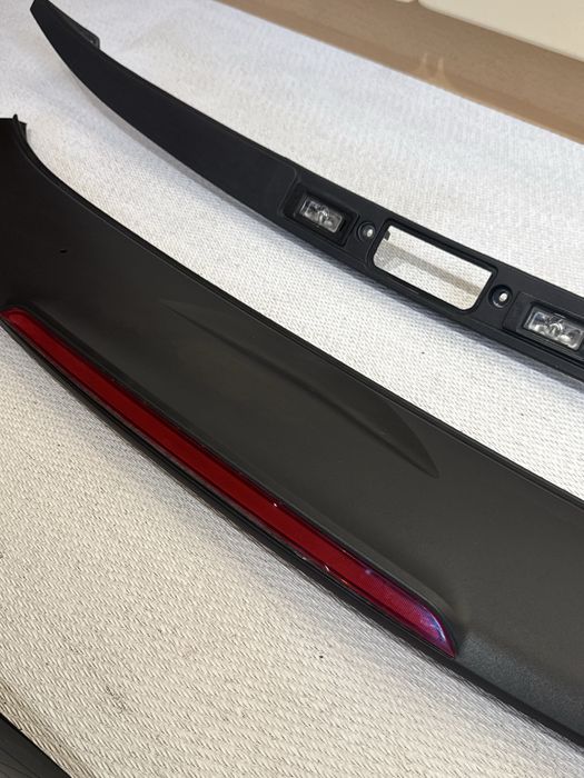 Vw Volkswagen ID 4 Європа Правий стоп Бленда центральний стоп спойлер