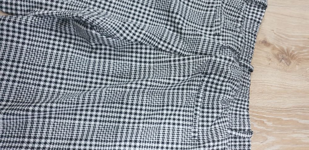 Spodnie Nowe rozm.40 kratka