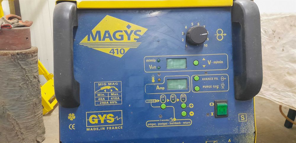 Spawarka , migomat 410 amper marki MAGYS