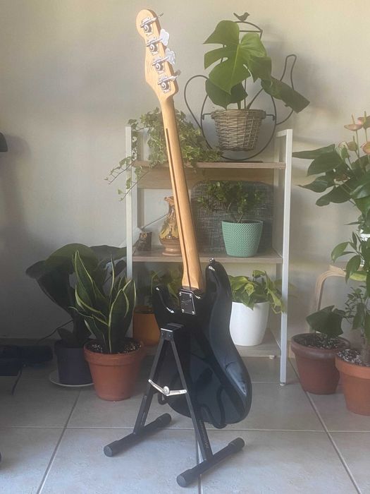 Fender Squier Affinity Jazz Bass