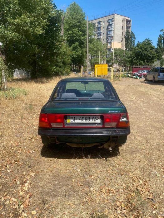 Suzuki Swift 2000