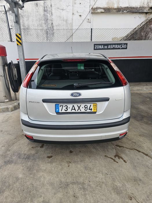 Ford Focus 1600 110cv — photo 5