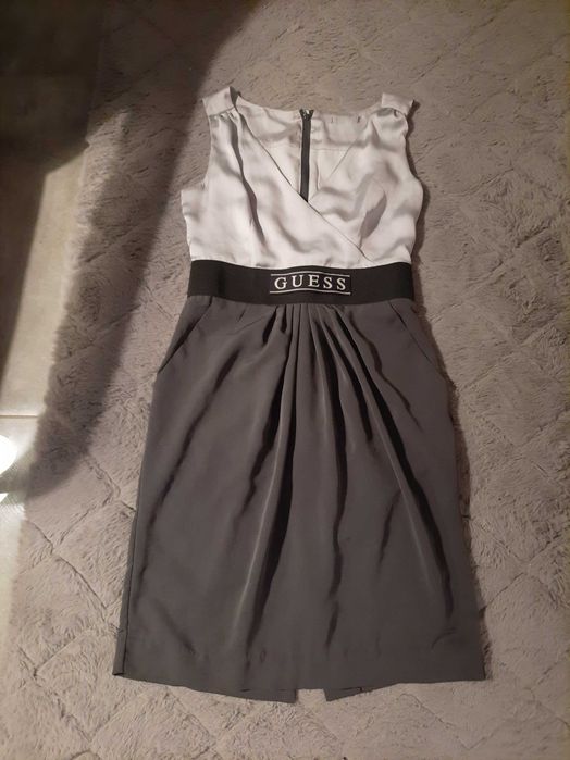 Elegancka sukienka olowkowa guess 36 38 s m szara popielata jedwabna
