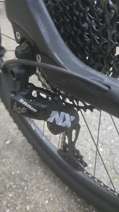 Bicicleta carbono QUER