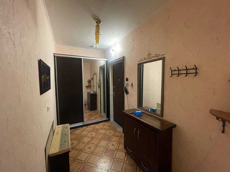 Продаж 3 кімн. квартири Урлівська вулиця, 38-А