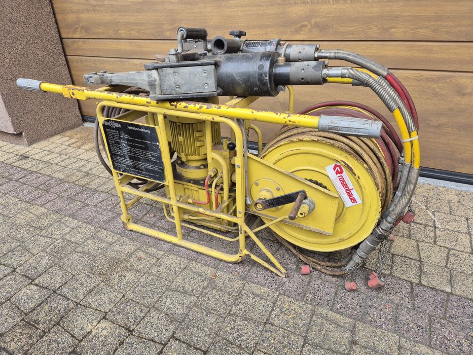 Zestaw hydrauliczny Weber-Hydraulik Rozpieracz nożyce agregat OSP