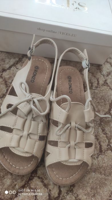 Женские сандали 36 р