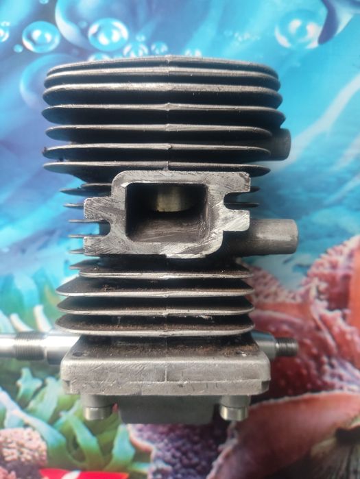 Циліндр stihl 180