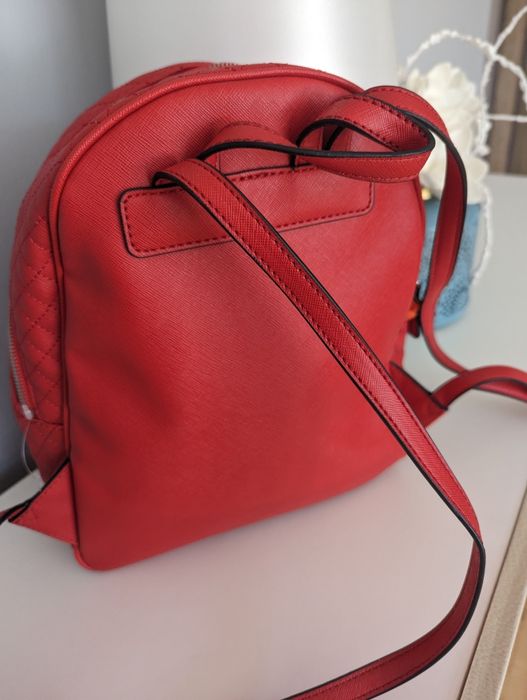 Plecak Guess czerwony