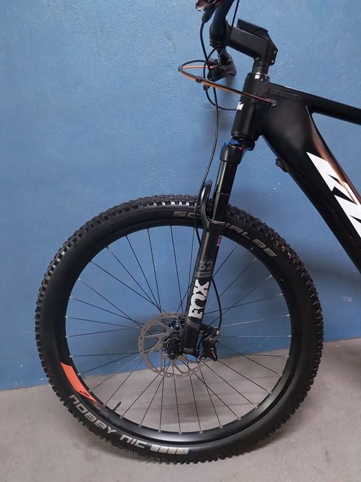 Bicicleta elétrica KTM Macina Team 291