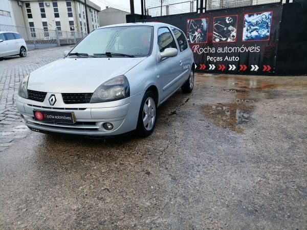 Para Peças Renault Clio Ii Caixa (Sb0/1/2_)