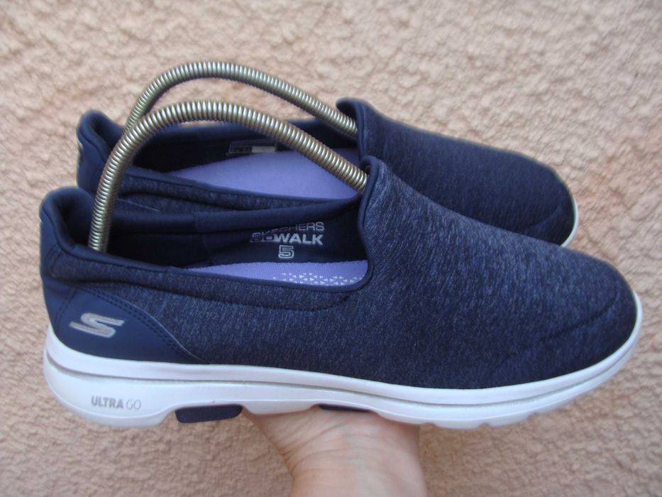 42/27 см Skechers мокасины слипоны легкие мягкие оригинал