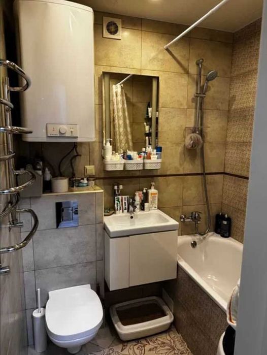 1 кім 39 м2 в багатоповерхівці ЛІВИЙ БЕРЕГ (718328)