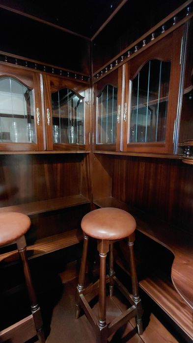 Móvel de sala de madeira maciça
