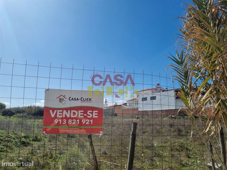 Terreno T3 Venda em Riachos,Torres Novas