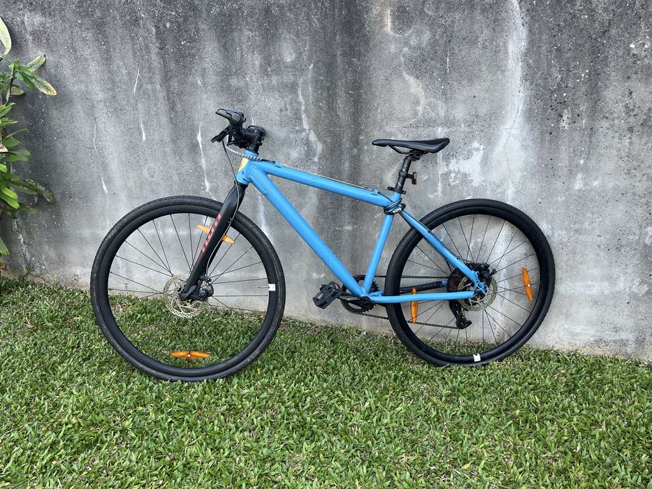 Bicicleta rigida (citadina/gravel)
